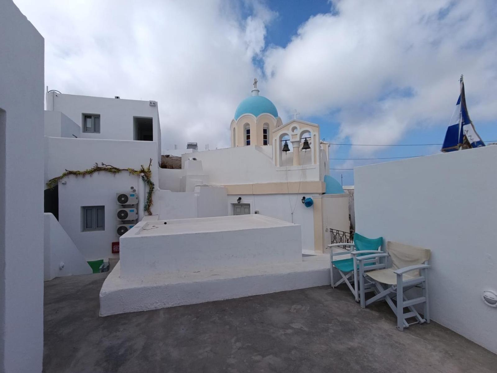 Fira Comfort Rooms Exterior foto